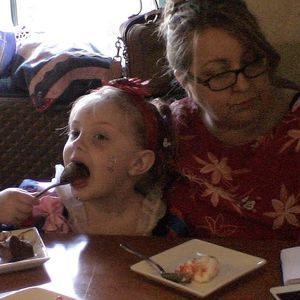 Meet your Posher, Sharon